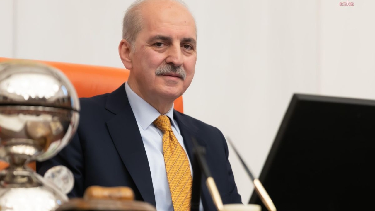 Numan Kurtulmuş milli güreşçi Buse Tosun Çavuşoğlu nu tebrik etti