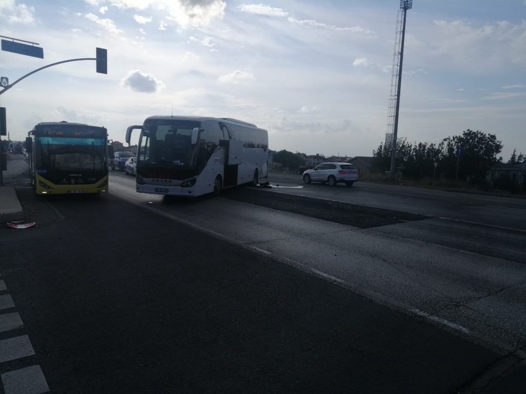 Silivride kadın otobüs şoförünün soğukkanlılığı muhtemel faciayı önledi