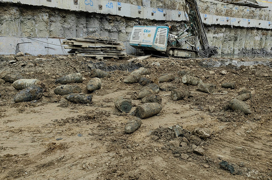 Beyoğlunda inşaat alanında askeri mühimmat bulundu