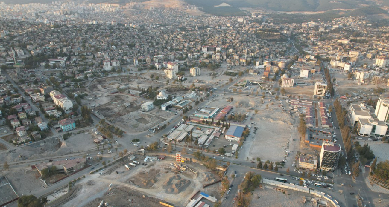 Türkiye ile Azerbaycan depremin merkez üssü Kahramanmaraş için harekete geçti