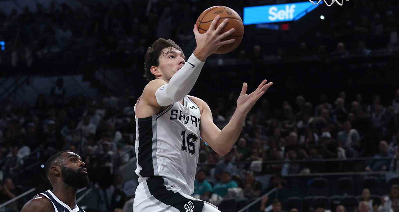 Cedi Osmanlı San Antonio Dallasa mağlup oldu