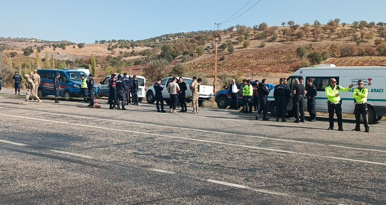 Annesinin cenazesinin bulunduğu cenaze aracını kaçırdı